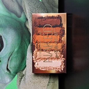 Urban Decay Petite Heat